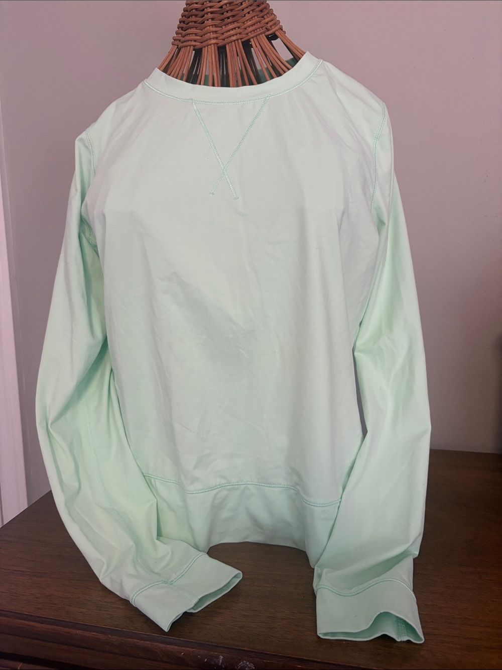 lululemon athletica Long-Sleeve Crew in Light Mint